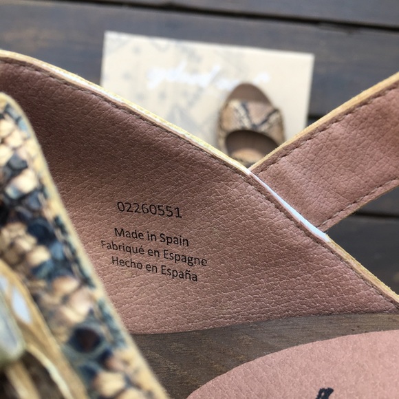 Free People Belem Clogs Tan Snake 6 - Picture 13 of 13